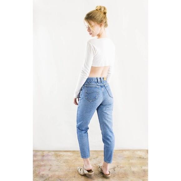 Vintage 90s LEE Light Stonewash High-rise Mom Jeans Taper Leg 7 Petite/ W 26 - Picture 2 of 10